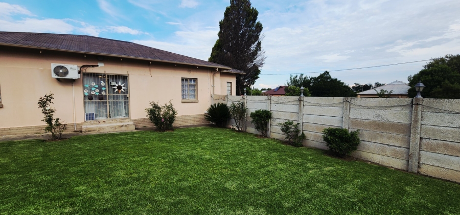 3 Bedroom Property for Sale in Kroonheuwel Free State